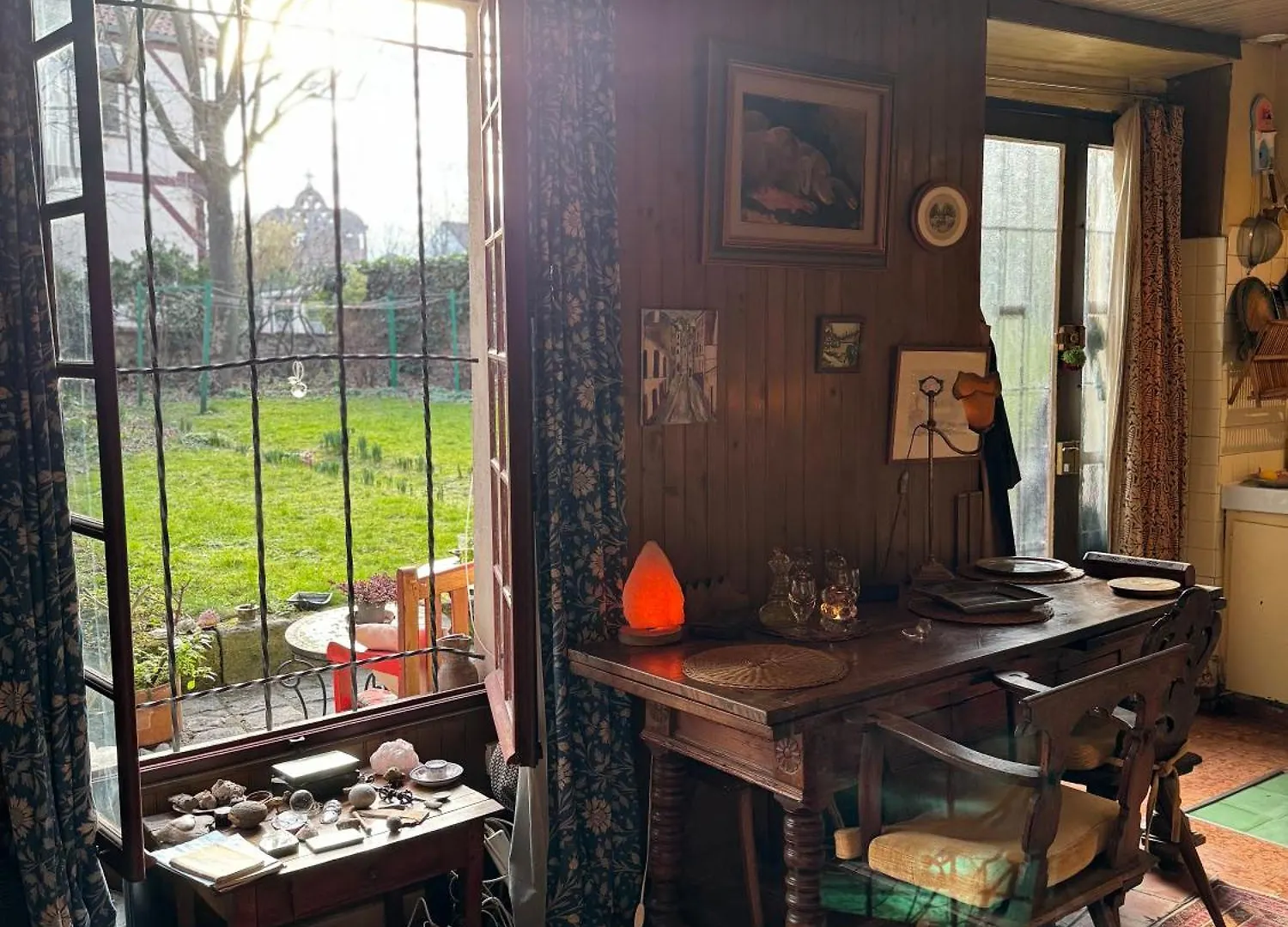 Montmartre Hidden Artist Loft Apartment Paris France